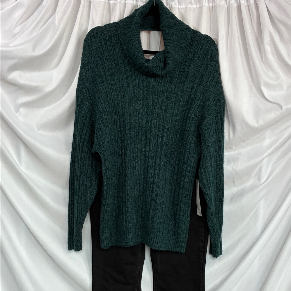 Cabi Tryst Sweater